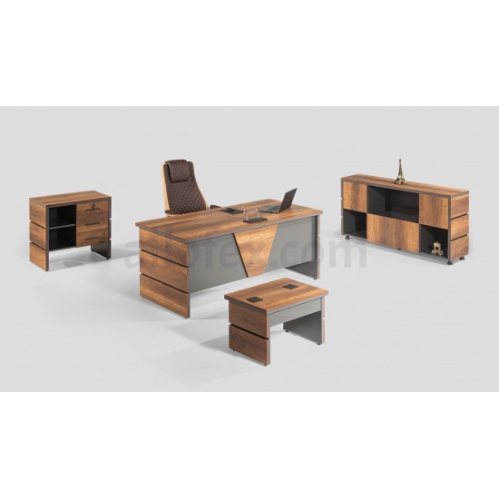 Pyramid Four Piece Office Set